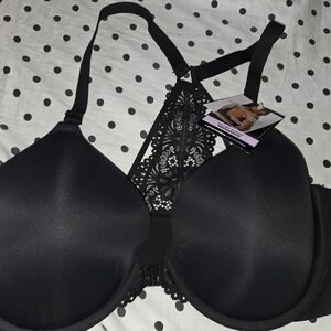 Maidenform Elegant Black Racerback Lace Bra